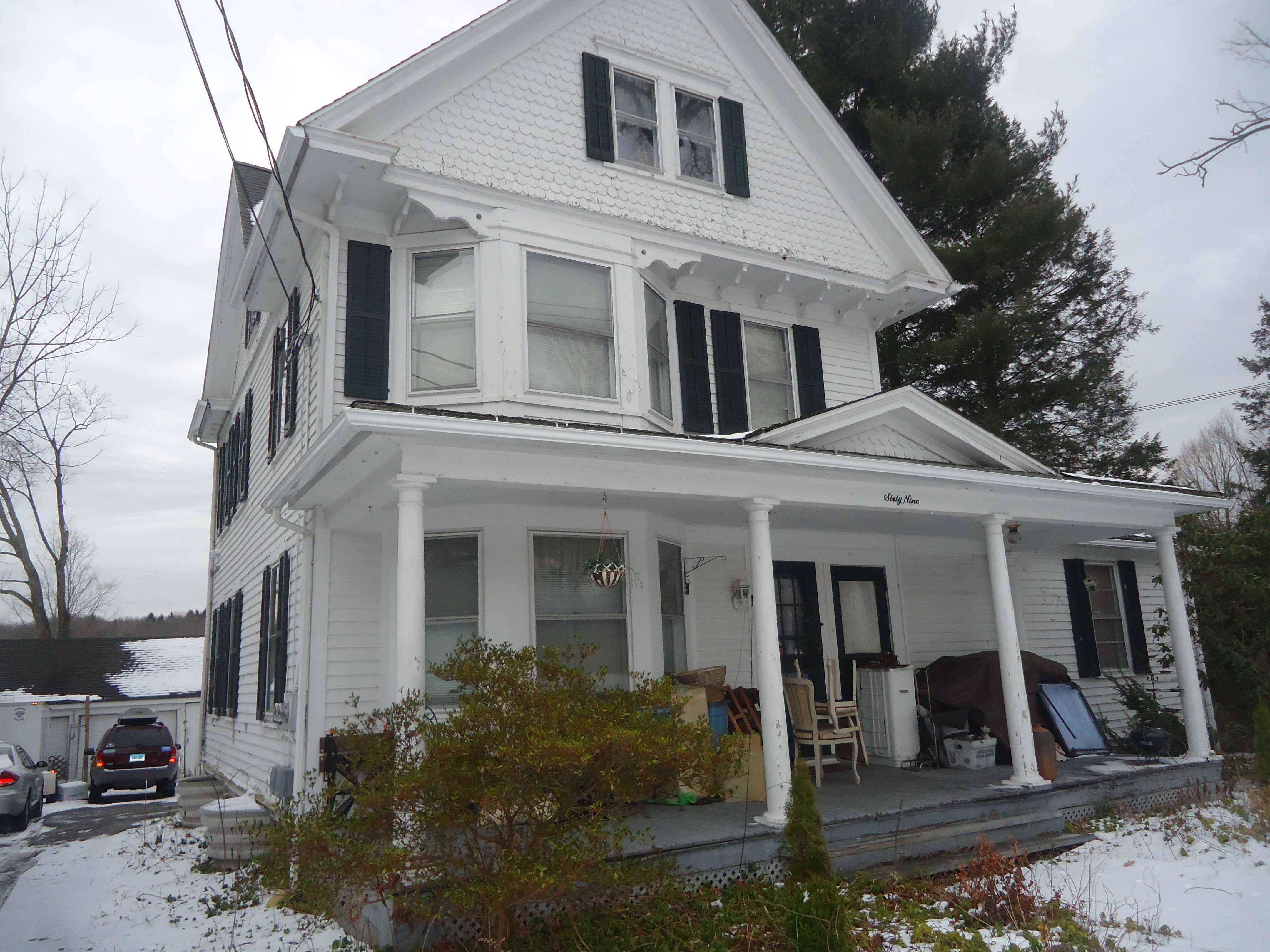 Building photograph for 69 MAIN ST NORTH